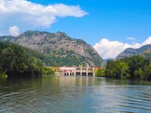 Licensed Tour Guide in Romania